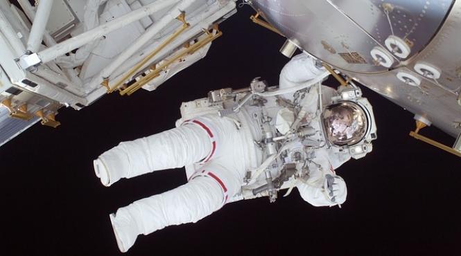 nasa va lansa 5 misiuni cu astronauti la spacex