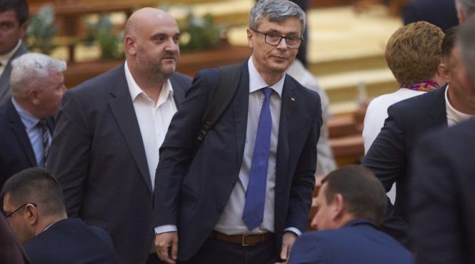 virgil popescu in parlament usr va acuz de subminarea sectorului energetic romanesc