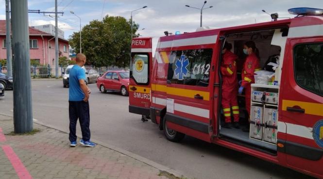 accident la vaslui o fetita de 11 ani a fost lovita de o masina de politie pe trecerea de pietoni