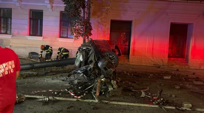 accident grav in cluj napoca tanar de 25 de ani mort dupa ce a condus cu 180 km h