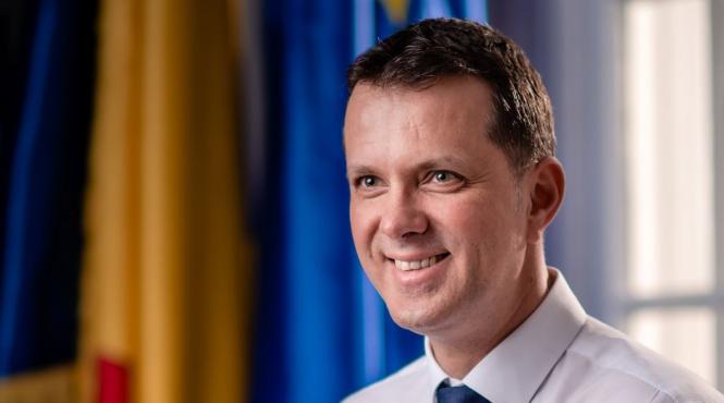 usr si forta dreptei au depus motiunea romania educata sa fure cimpeanu face scoala de rusine