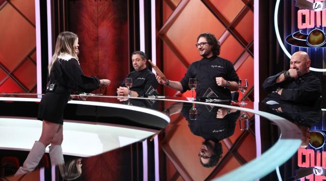 chefi la cutite lider de piata cu editia de luni in seara aceasta moment de colectie la show ul culinar chefii se transforma in personaje de desene animate