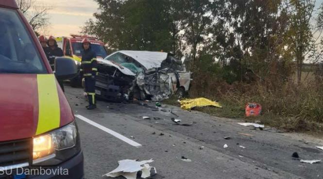 accident grav pe dn 7 doua persoane au murit a fost chemat elicopterul smurd