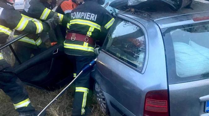accident mortal in judetul tulcea pasagerul din dreapta a suferit leziuni incompatibile cu viata