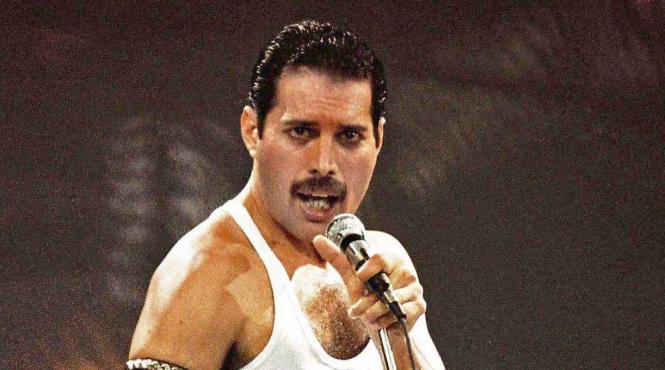 queen lanseaza o piesa pierduta inregistrata cu freddie mercury acum mai bine de 30 de ani