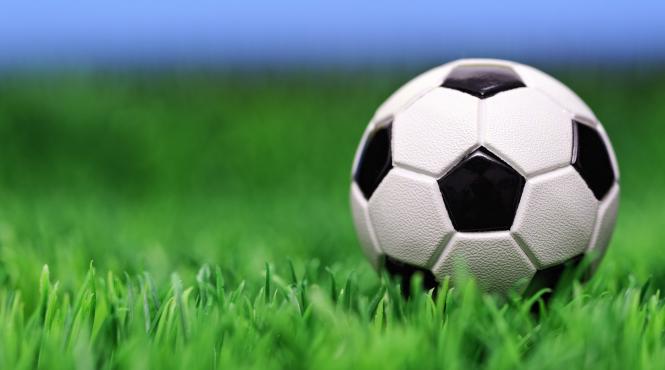 uefa investigheaza jucatoarele irlandeze din cauza scandarilor pro ira