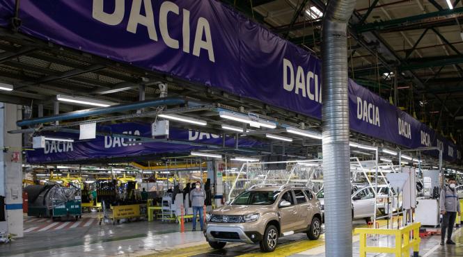 vanzarile de autovehicule dacia au crescut cu peste 14 in primele 9 luni din 2022