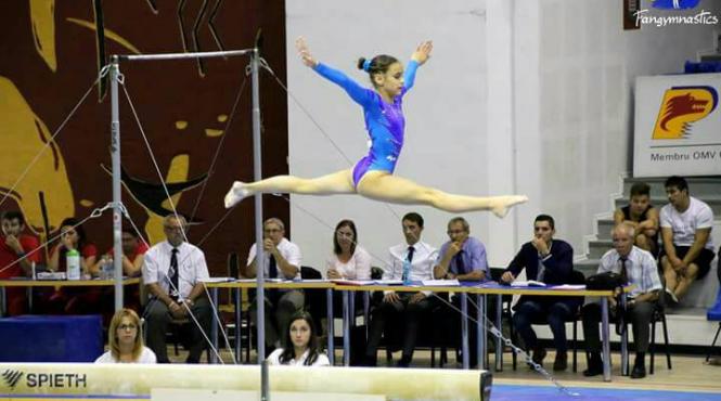 delegatia romaniei a plecat la liverpool la campionatele mondiale de gimnastica artistica