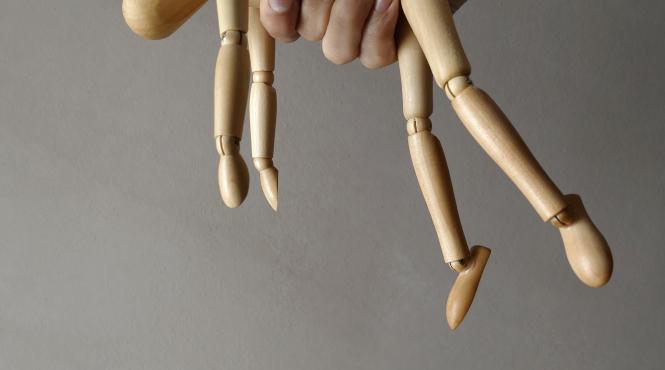 1 an de violuri 5 ani inchisoare