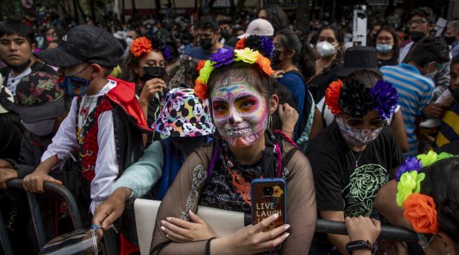 cum sarbatoresc mexicanii ziua mortilor