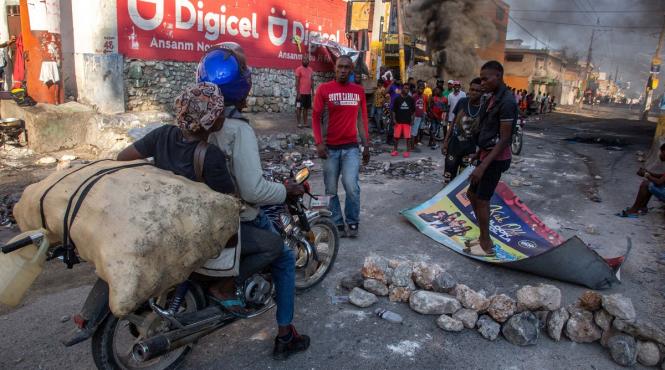 lupte grele in haiti fortele de securitate castiga teren