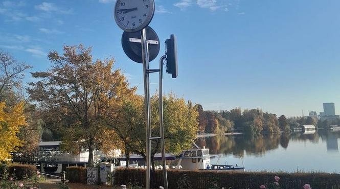 pmb au fost finalizate reparatiile la ceasurile stradale din parcuri sau zone simbol ale capitalei