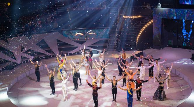 jocurile de lumini si lasere 3d dresate in locul animalelor