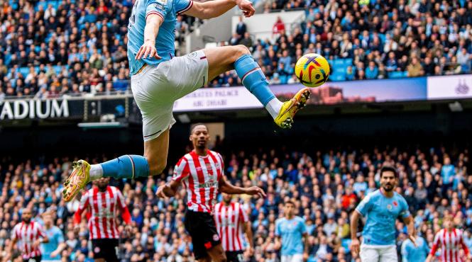 meci de infarct in premier league manchester city pierde cu brentford pe teren propriu
