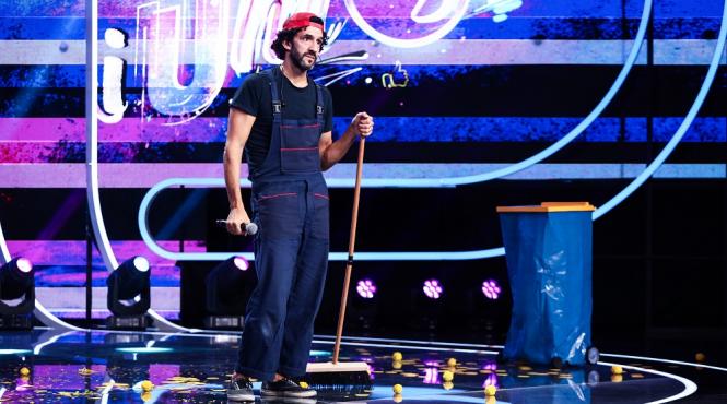 de pe scena campionatului mondial de magie din coreea de sud pe scena iumor