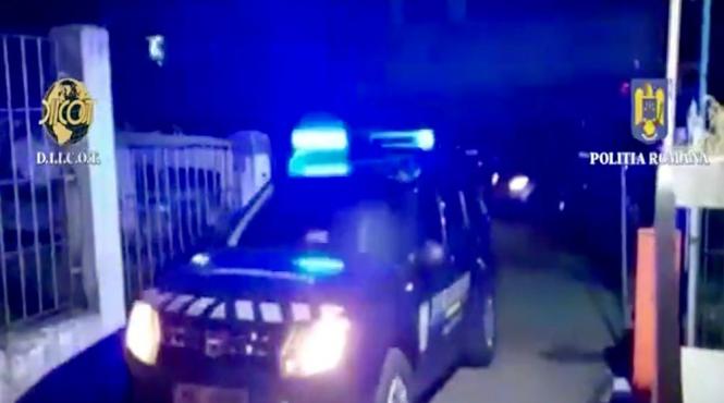 suceava peste 80 de perchezitii intr un dosar de trafic de tigari si de migranti din ucraina