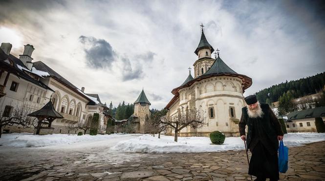 cum si cand ne va izbi primul val al crizei financiare