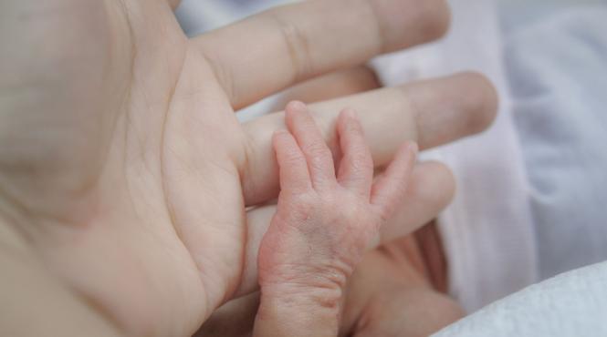 noi recomandari oms pentru bebelusii nascuti prematur ce trebuie sa faca mamele