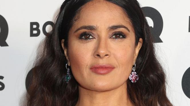 salma hayek 56 ani stralucitoare covorul rosu