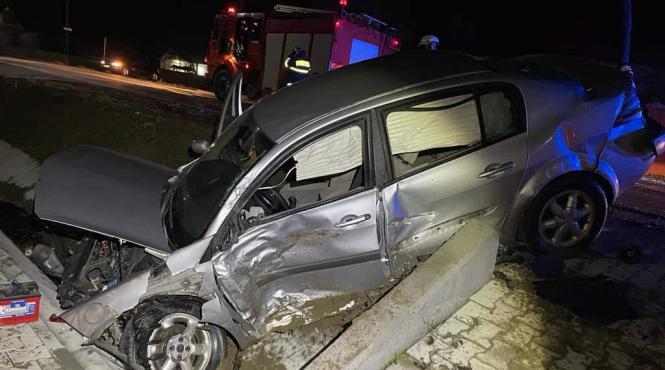 accident grav pe dj 108 a in judetul maramures un microbuz si un autoturism s au ciocnit
