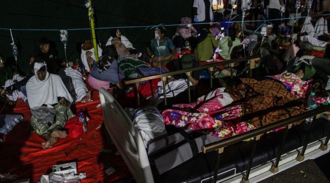 bilantul victimelor cutremurului din indonezia a crescut la 252 de morti