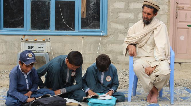 afganii copii infometati organe onu