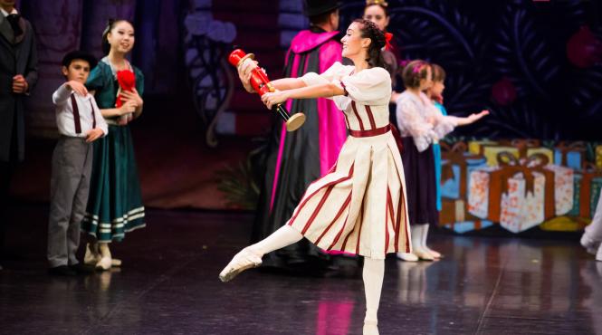 teatrul de balet sibiu danseaza in decembrie la ramnicu valcea si otopeni