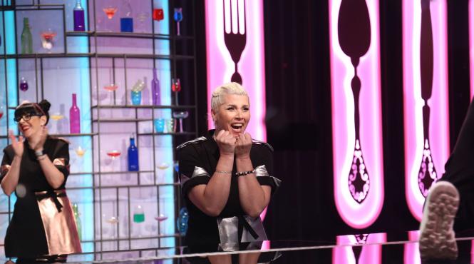 marea finala chefi la cutite a condus topul audientelor cu 2 1 milioane de telespectatori florica boboi castigatoarea sezonului 10 nu mi vine sa cred n am castigat in viata mea nimic