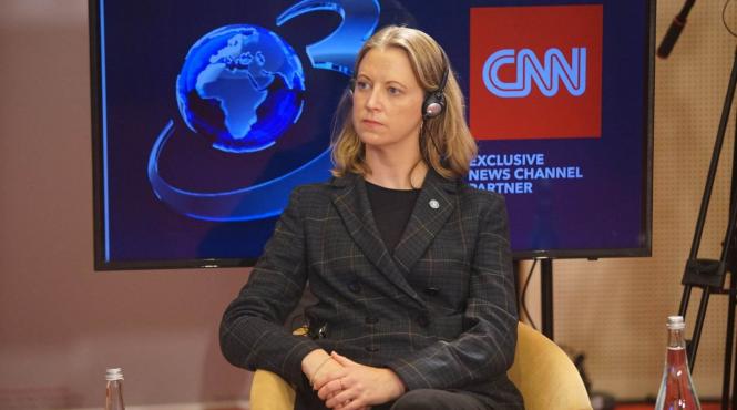 lucinda hiams oms face apel la simplificarea serviciilor privind diagnosticarea si tratarea hepatitei c