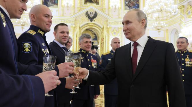 vladimir putin zambitor ceremonie eroii rusiei