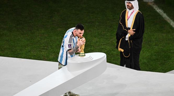 vis messi trofeu campion mondial balon aur