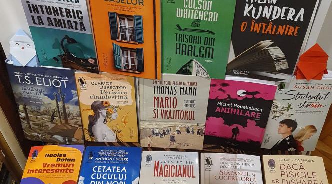 carti daruri brad craciun propuneri