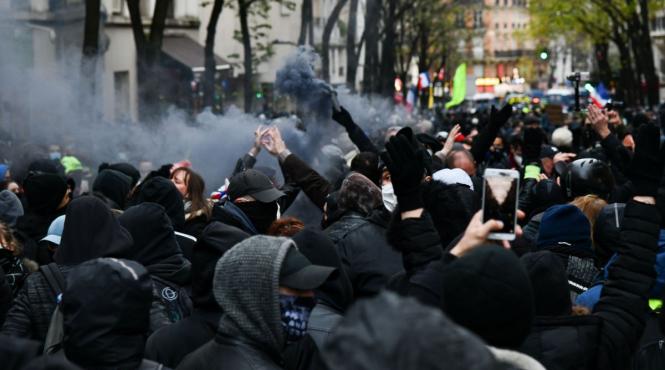 proteste paris atacul centru kurd