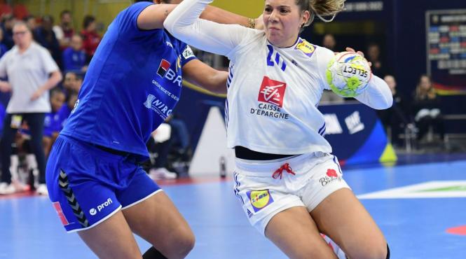 laura flippes csm bucuresti inter dreapta