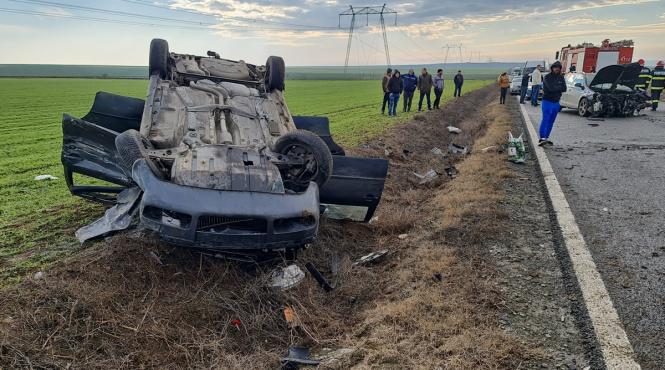 trafic blocat dn 22 constanta trei masini accident