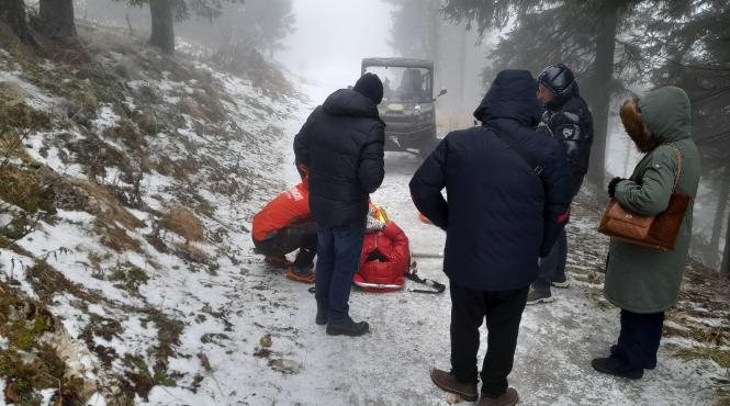 pericol poteci munte gheata victime spital echipate necorespunzator