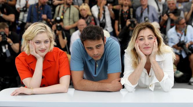 agresori sexual interzisi premii cesar