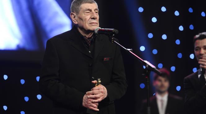 petre daea mitica popescu cavaler artist om intre oameni