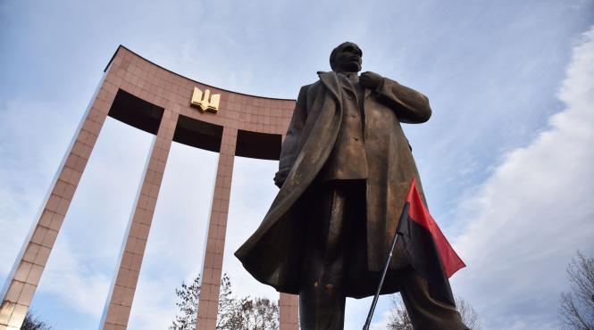 stepan bandera omagiat kiev polonia protest genocid volania