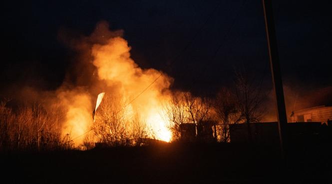 cruzime femeie insarcinata incendiata