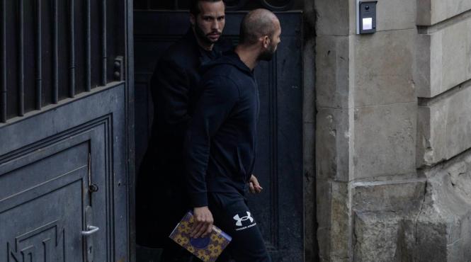 avere frati tate sechestru masini lux case terenuri