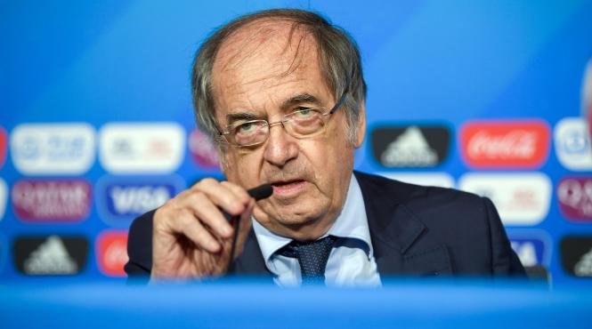 scandal la paris se cere demisia presedintelui federatiei franceze de fotbal