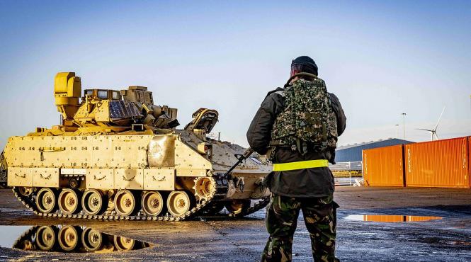 arsenal razboi ucraina occident soldati sprijin