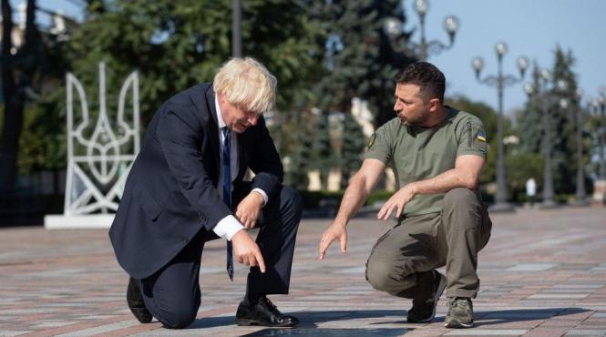 boris johnson a ajuns din nou la kiev marea britanie va fi alaturi de ucraina atat timp cat va fi nevoie