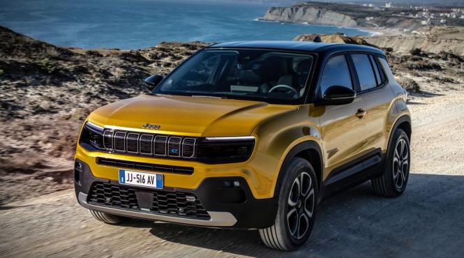 jeep avenger masina anului 2023