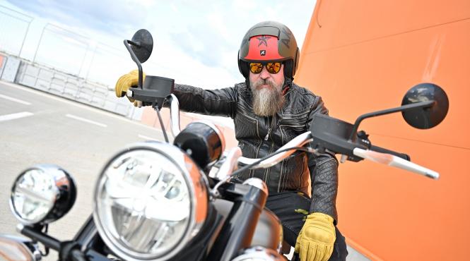 personaje intrigante lia sotia sotului meu