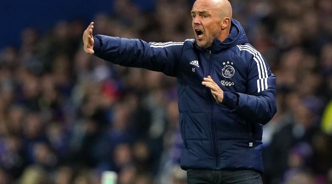 ajax demitere antrenor