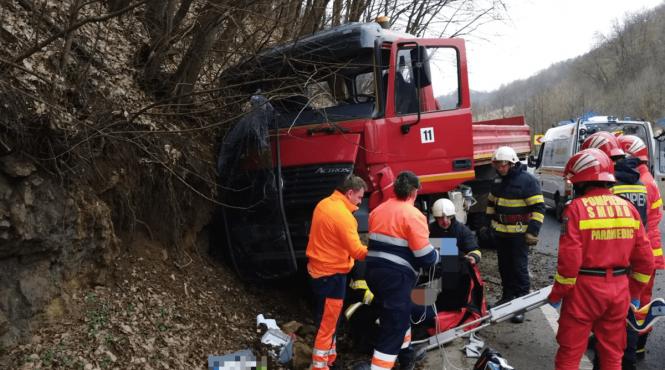 accident brad deva sofer catapultat