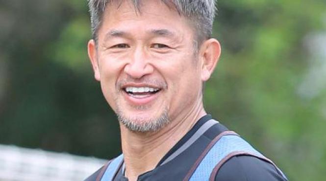 incredibil fotbalist joaca 55 ani