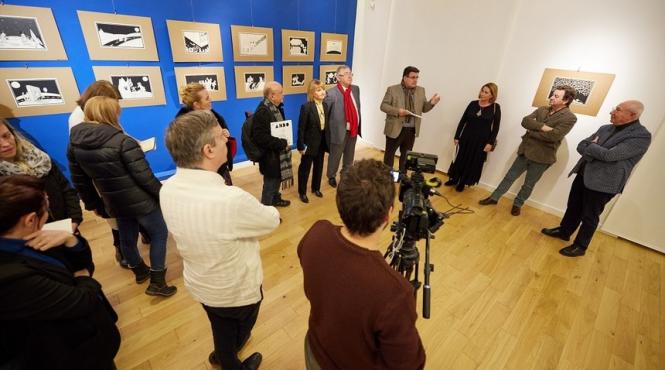 vernisaj in memoriam ando